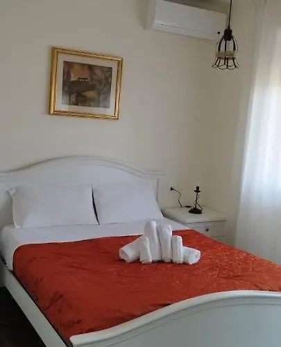 Casa Vacanze Alessio *